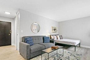 Comfy Studio Apt, Easy Access to All